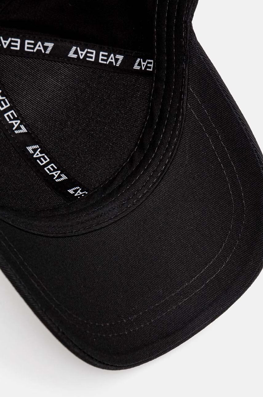 CAPPELLO CON VISIERA EA7