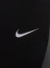 Laden Sie das Bild in den Galerie-Viewer, PANTALONE UOMO NIKE