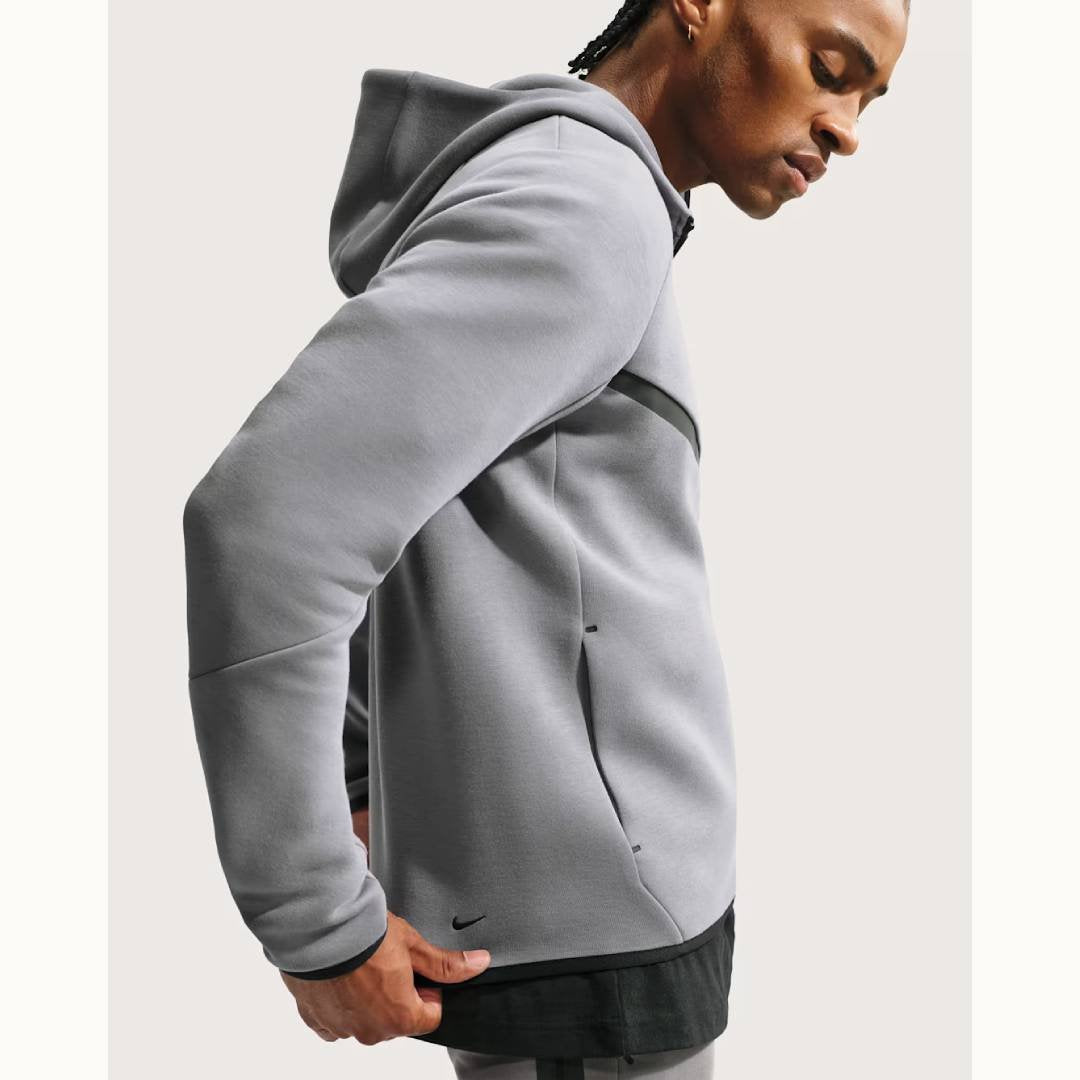 GIACCA NIKE TECH
