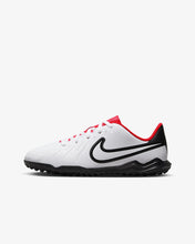Carica l'immagine nel visualizzatore di Gallery, Nike Jr. Tiempo Legend 10 Club
