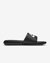 Charger l&#39;image dans la galerie, NIKE VICTORI ONE SLIDE CIABATTA UOMO
