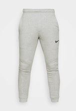 Charger l&#39;image dans la galerie, PANTALONE NIKE CON POLSINO
