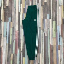 Laden Sie das Bild in den Galerie-Viewer, PANTALONE ADIDAS
