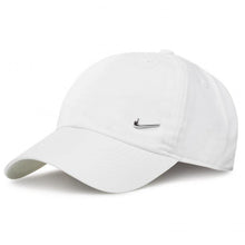 Laden Sie das Bild in den Galerie-Viewer, U NSW H86 CAP NK METAL SWOOSH
