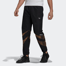 Laden Sie das Bild in den Galerie-Viewer, PANTALONI ANIMAL ADIDAS SPRT
