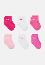 Carica l'immagine nel visualizzatore di Gallery, TRIS CALZE NIKE INFANT
