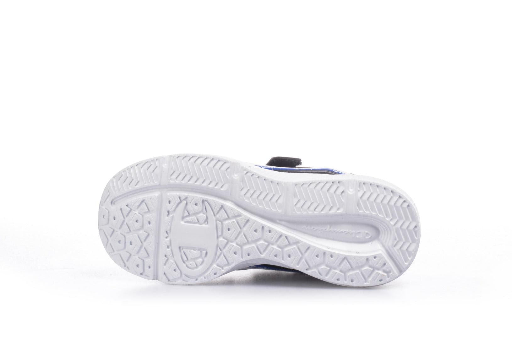 Low Cut Shoe SHOUT