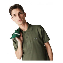 Cargar imagen en el visor de la galería, POLO LACOSTE CLASSIC FIT
