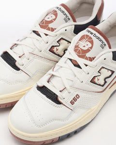 NEW BALANCE 550