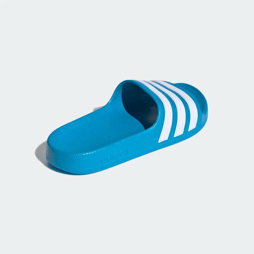 ADILETTE AQUA K 