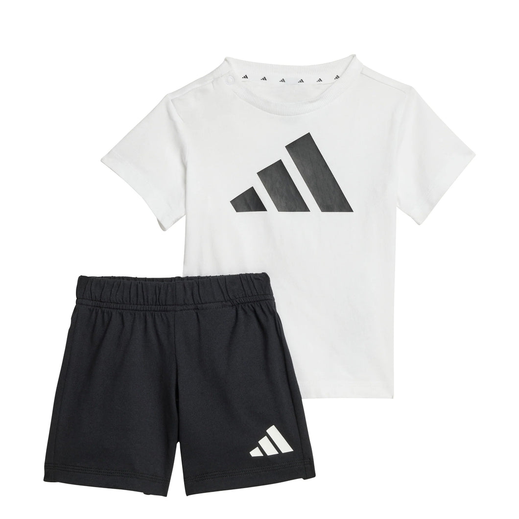 COMPLETINO ADIDAS