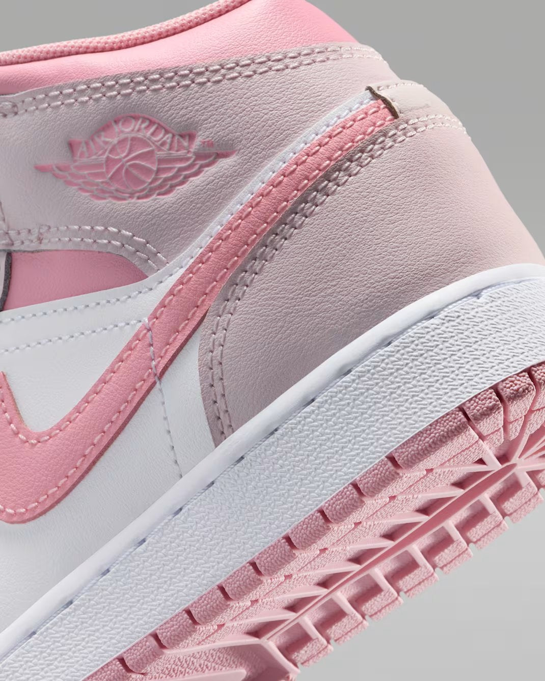 Jordan 1 Mid ( GS ) 