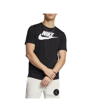 Carica l&#39;immagine nel visualizzatore di Gallery, M NSW TEE ICON FUTURA T-SHIRT
