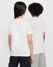 Load image into Gallery viewer, T-SHIRT NIKE JUNIOR
