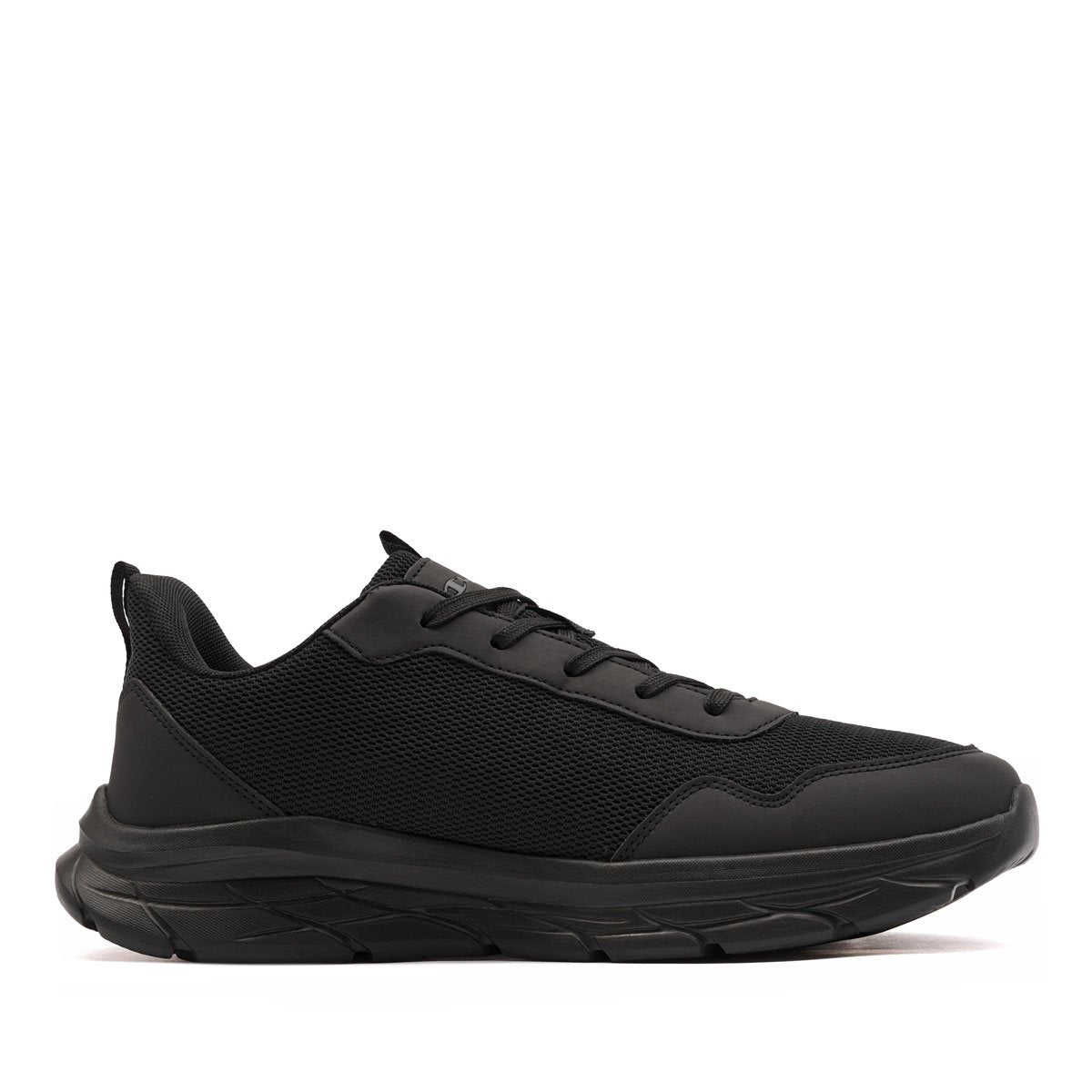 FUZE Low Cut Shoe
