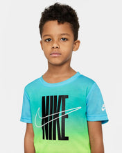 Load image into Gallery viewer, T-SHIRT JUNIOR NIKE GRADIENT AOP
