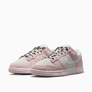 NIKE DUNK LOW LX