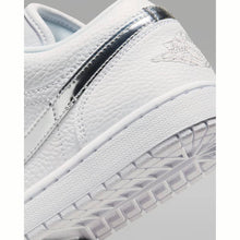 Load image into Gallery viewer, WMNS AIR JORDAN 1 LOE SE
