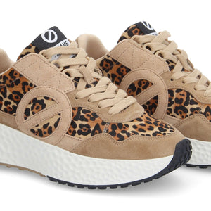 CARTER RUNNER W