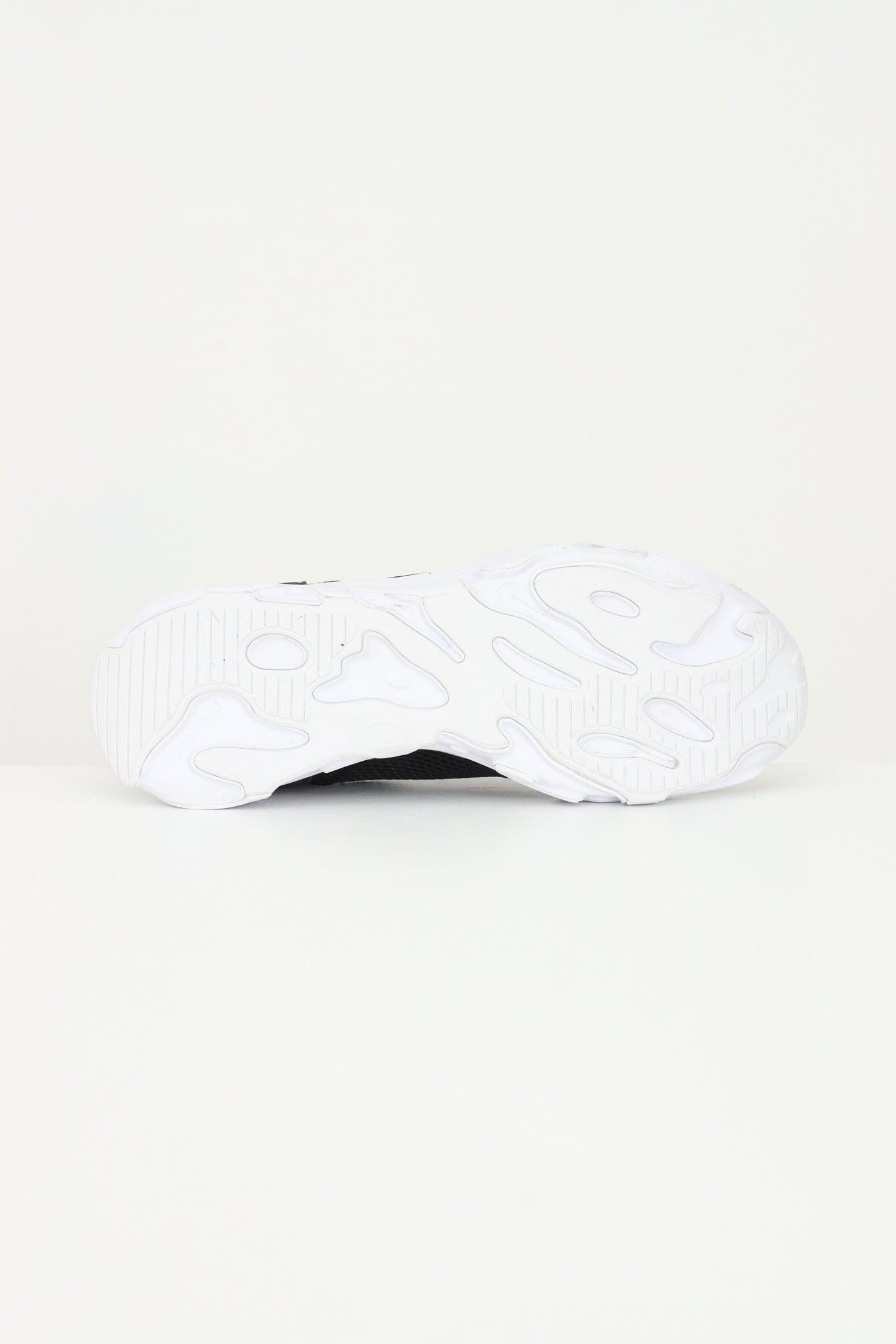 NIKE REACT LIVE GS
