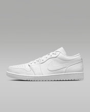 Carica l&#39;immagine nel visualizzatore di Gallery, AIR JORDAN 1 LOW
