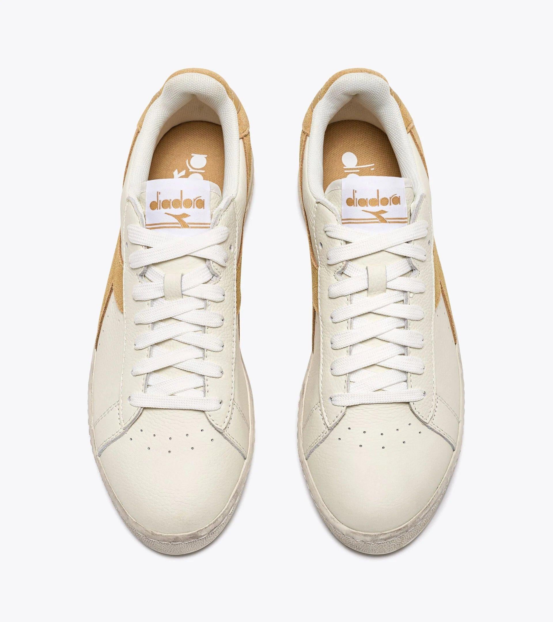 GAME L LOW WAXED SUEDE POP