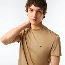 Carica l&#39;immagine nel visualizzatore di Gallery, T-SHIRT MEZZA MANICA LACOSTE

