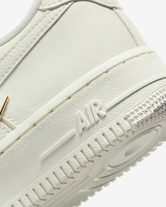 WMNS AIR FORCE 1 '07
