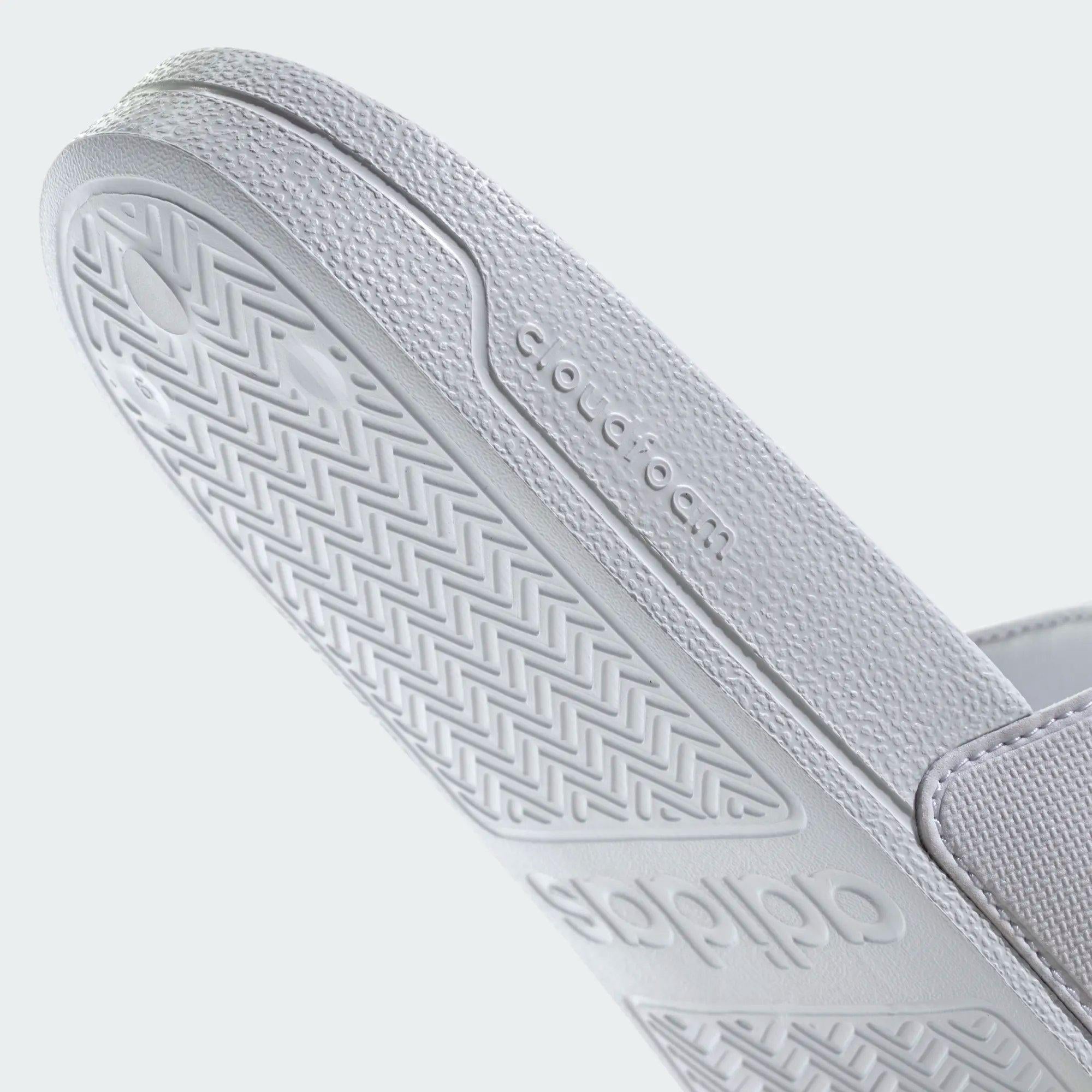 ADILETTE SHOWER