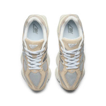 Laden Sie das Bild in den Galerie-Viewer, NEW BALANCE 9060
