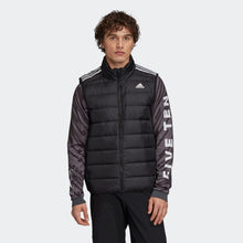 Laden Sie das Bild in den Galerie-Viewer, ess down vest
