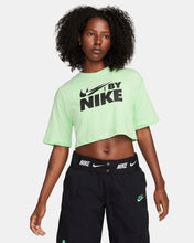 Carica l&#39;immagine nel visualizzatore di Gallery, T-SHIRT DONNA NIKE
