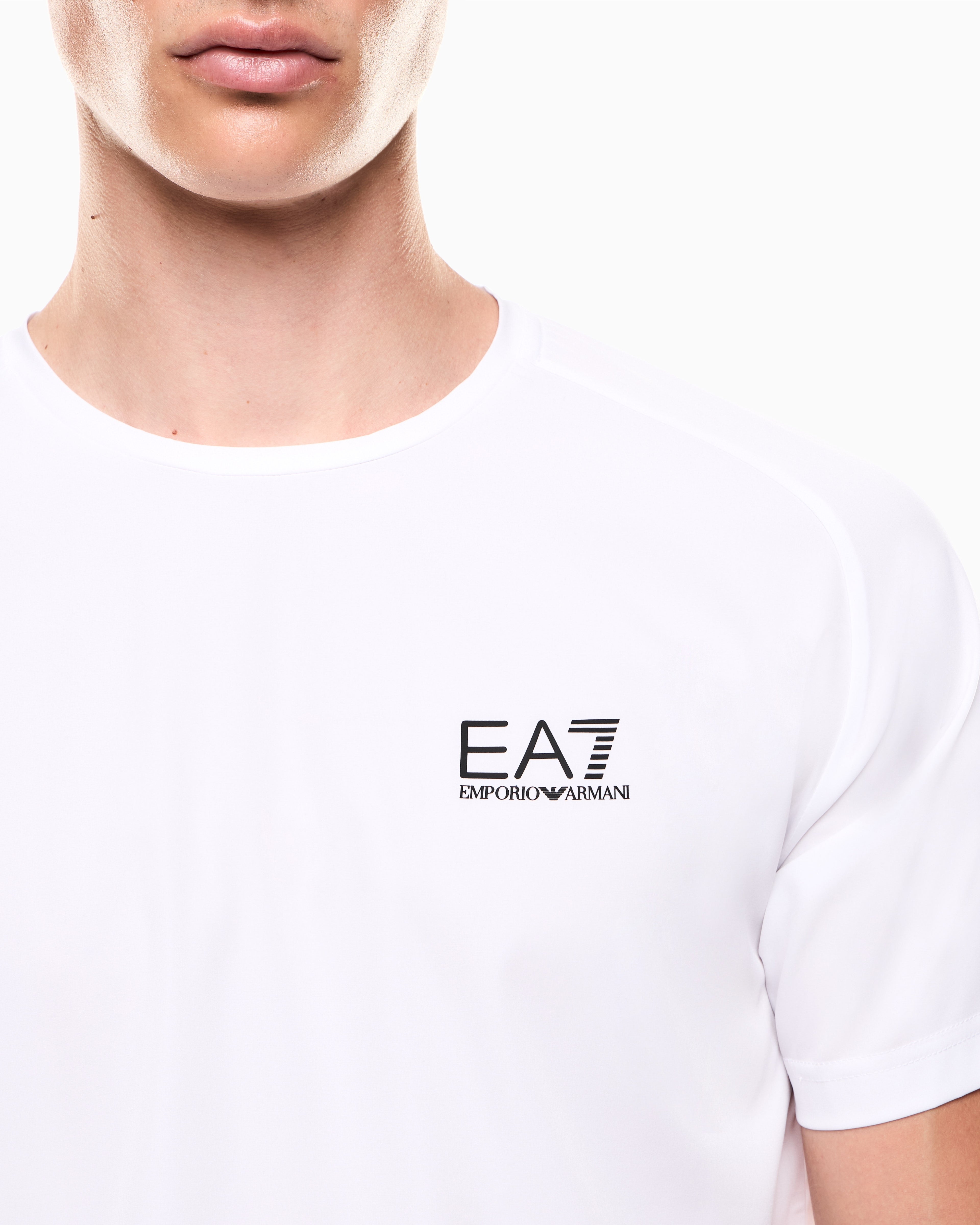 COMPLETINO UOMO EA7