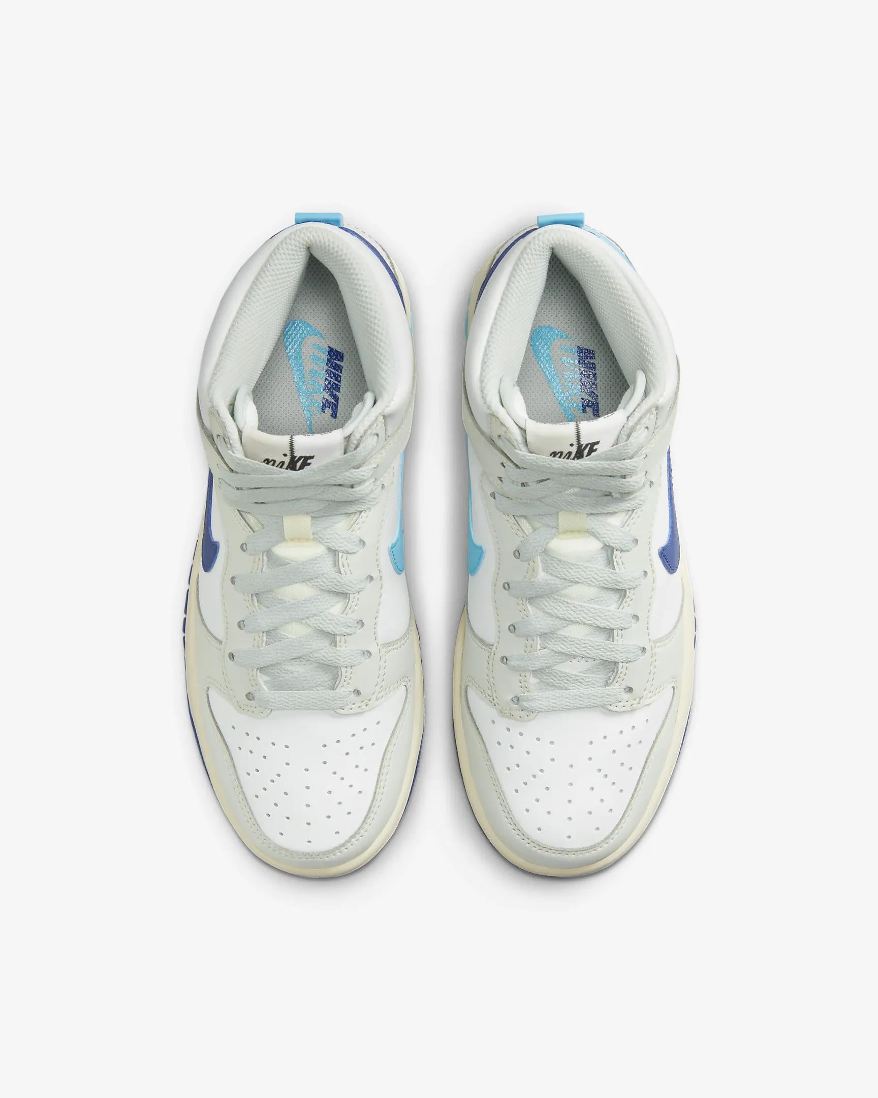 Nike Dunk High SE