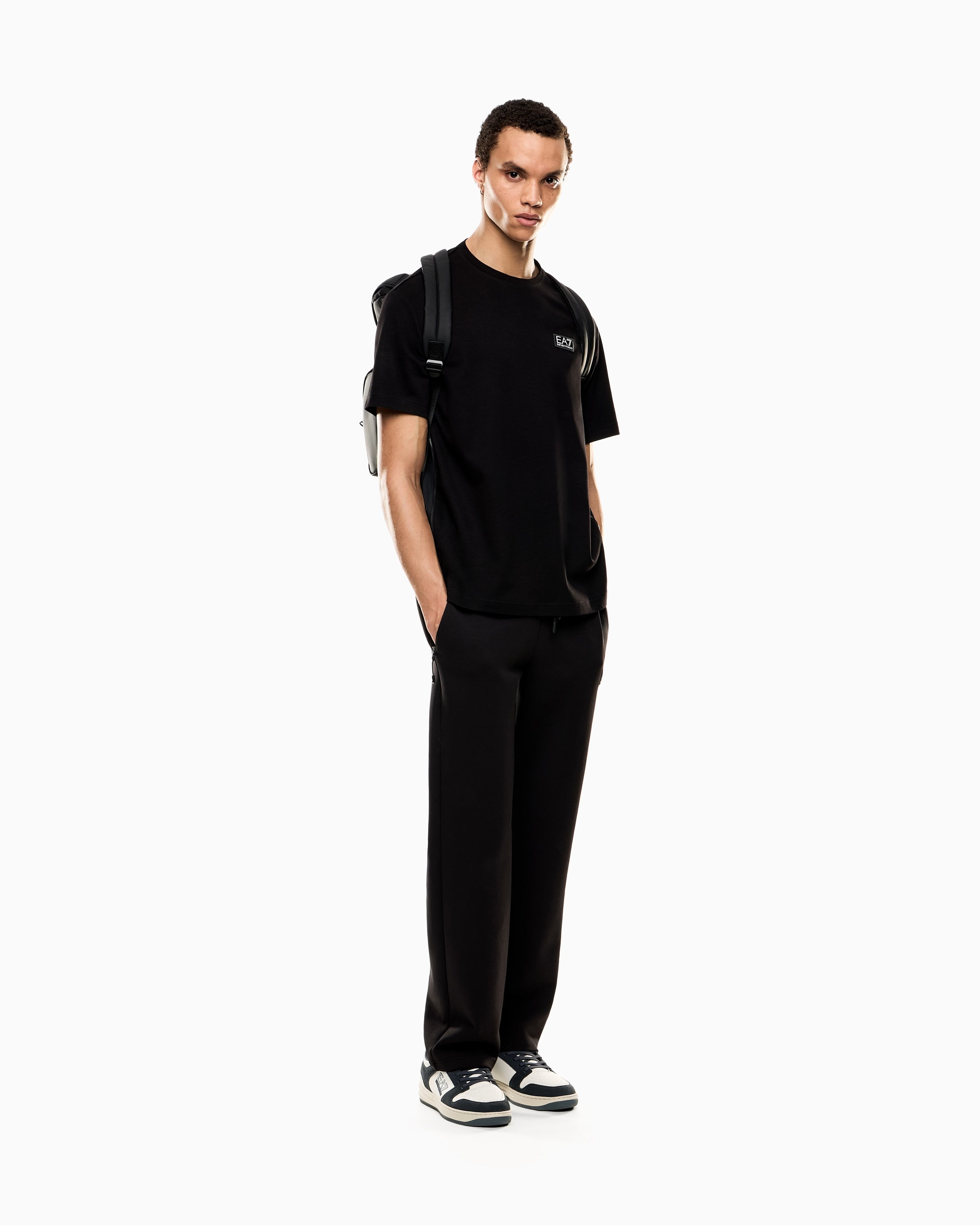 T-SHIRT UOMO 