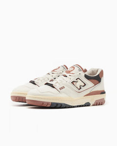 NEW BALANCE 550