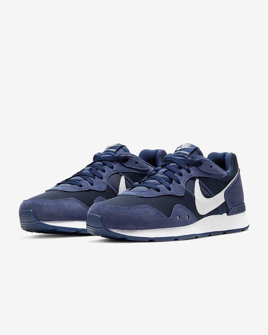 NIKE VENTURE RUNNER - Azzollino