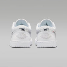 Load image into Gallery viewer, WMNS AIR JORDAN 1 LOE SE
