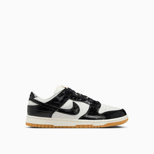 Charger l&#39;image dans la galerie, W NIKE DUNK LOW LX
