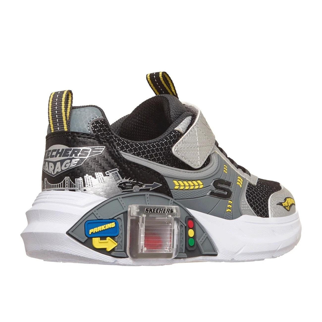 SKECHERS GARAGE