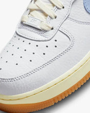 Laden Sie das Bild in den Galerie-Viewer, NIKE AIR FORCE 1 07
