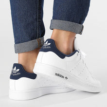 Cargar imagen en el visor de la galería, STAN SMITH J
