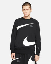 Laden Sie das Bild in den Galerie-Viewer, FELPA GIRO COLLO UOMO M NSW SWOOSH SBB CREW
