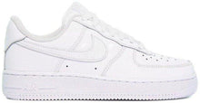 Cargar imagen en el visor de la galería, NIKE AIR FORCE 1 '07

