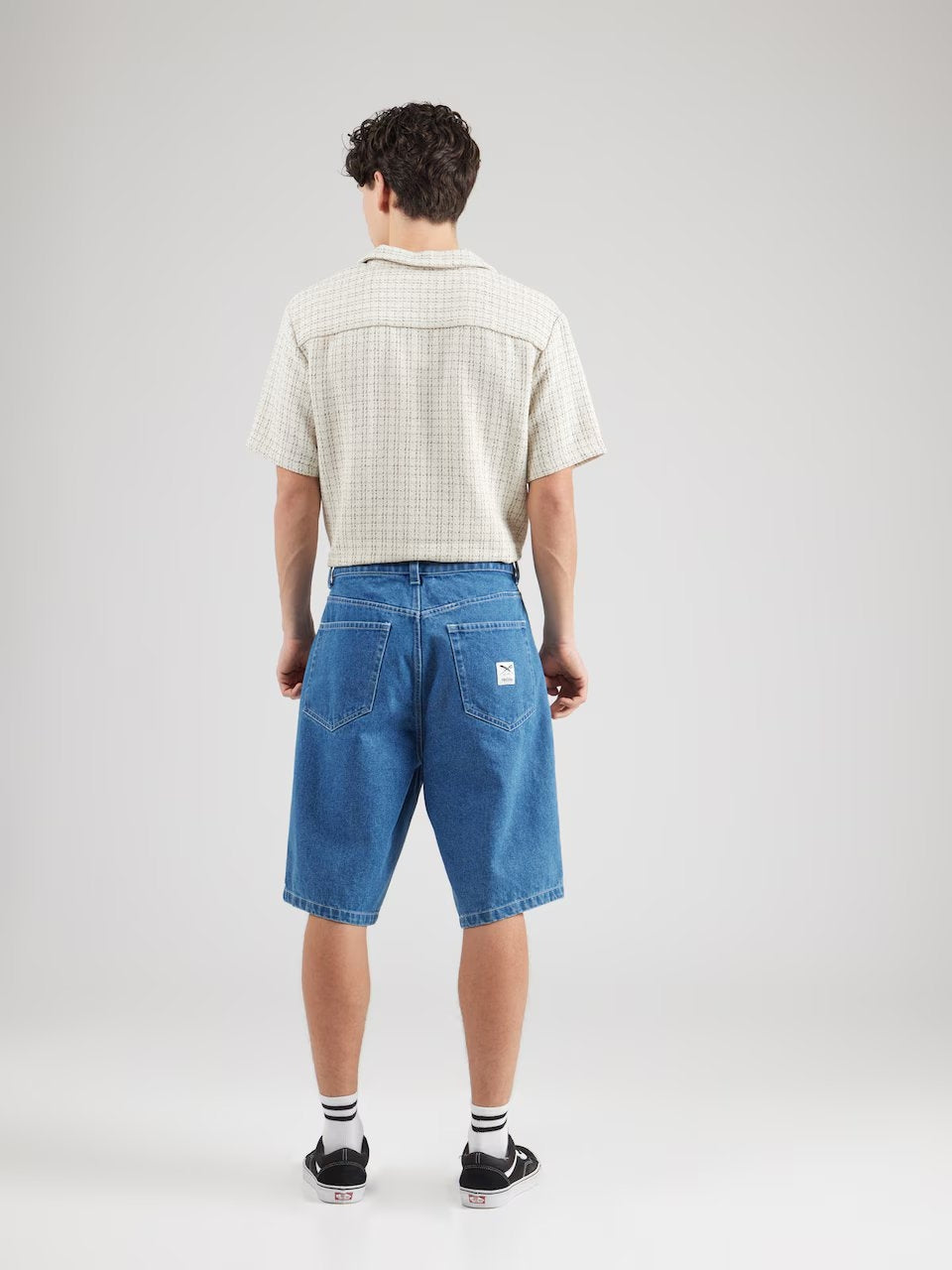 BERMUDA JEANS