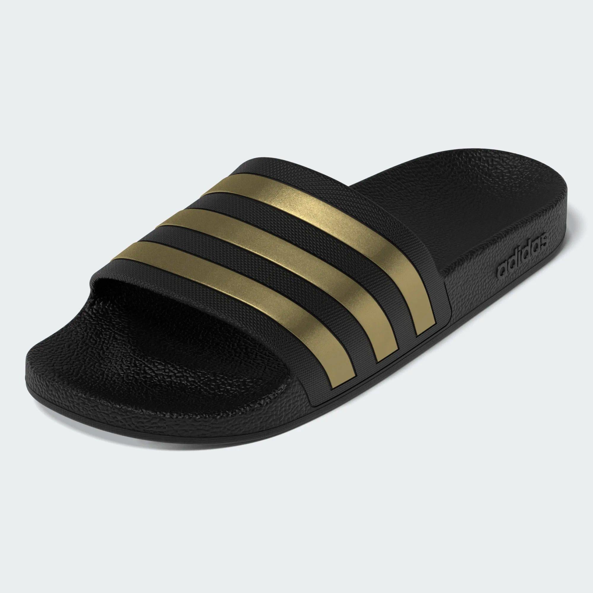 ADILETTE AQUA