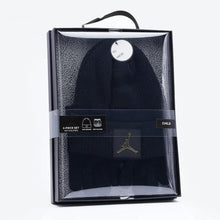Load image into Gallery viewer, SET CAPPELLO LANA + GUANTI JORDAN JUNIOR
