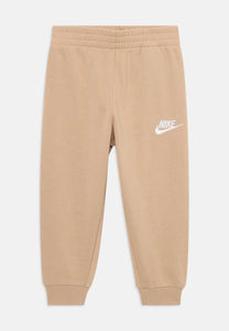 TUTA NIKE JUNIOR