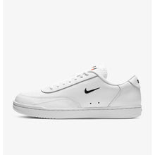 Carica l&#39;immagine nel visualizzatore di Gallery, NIKE COURT VINTAGE
