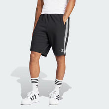 Load image into Gallery viewer, BERMUDA ADIDAS UOMO
